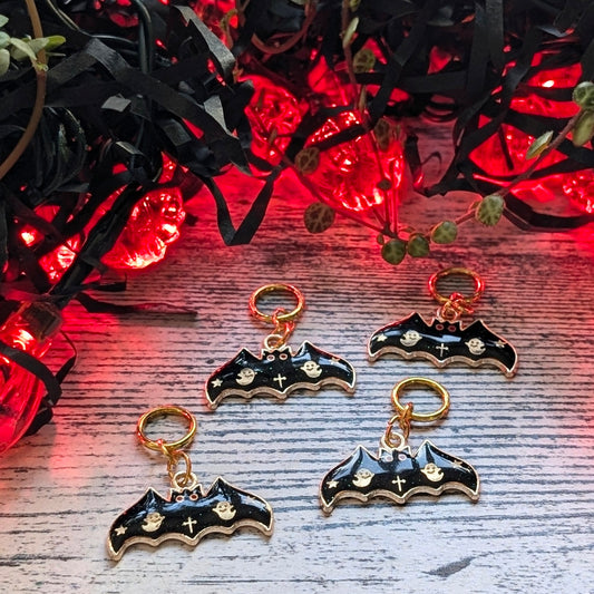 Sparkly bat stitchmarkers