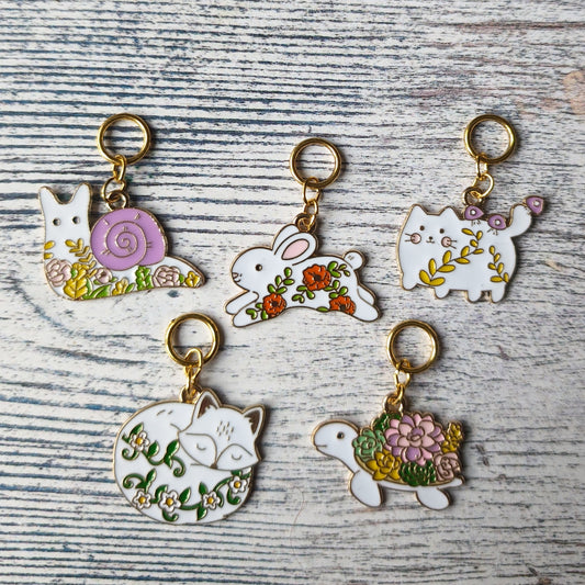 Little friends stitchmarkers