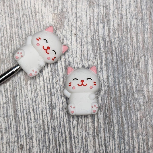Maneki-neko needle toppers