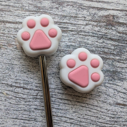 Pink toebean needle topper