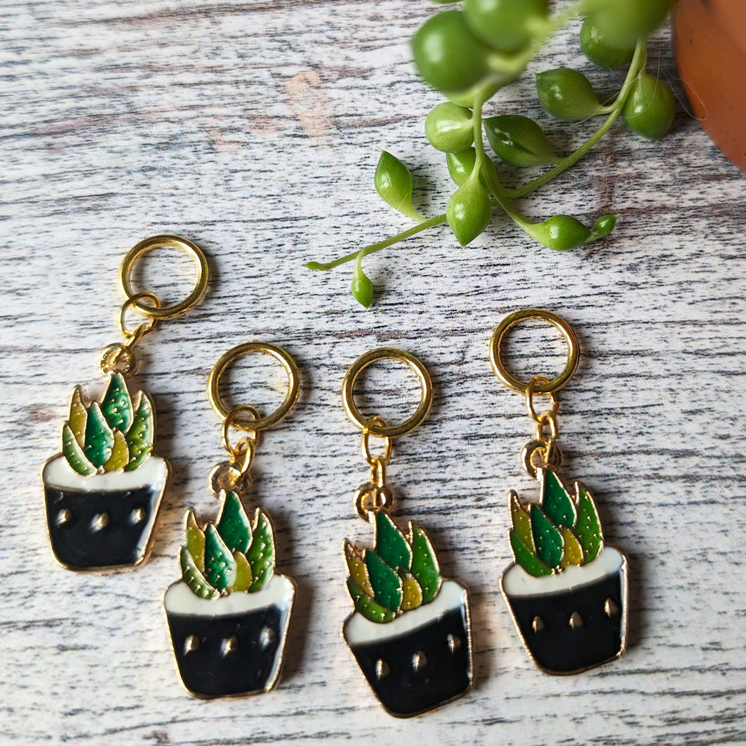 Plant stitchmarkers