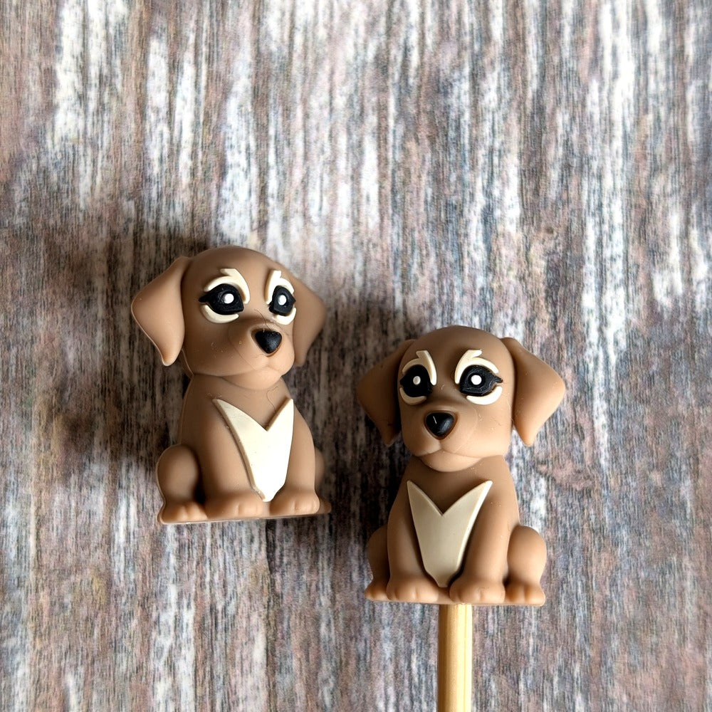 sandy dog needle topper