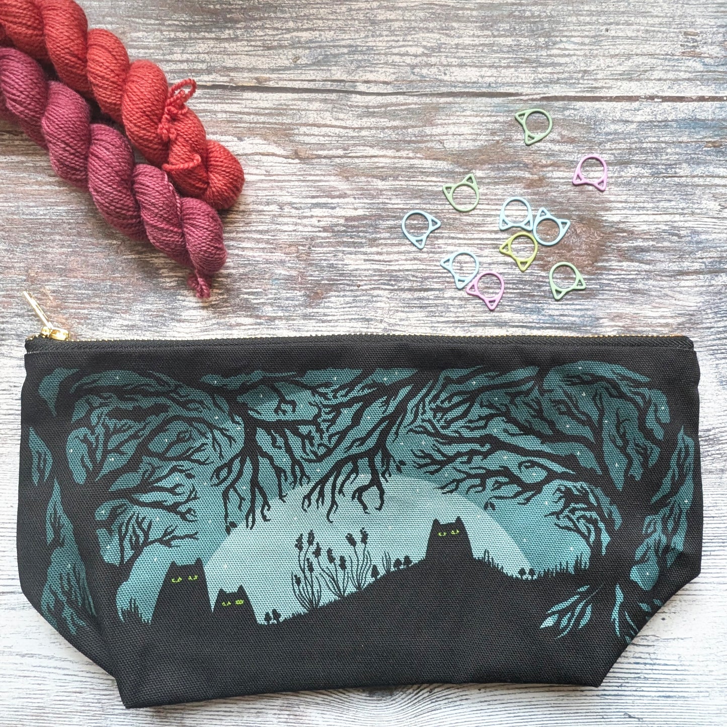 Spooky cats project bag