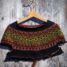 Load image into Gallery viewer, Catmint sweater - printed pattern
