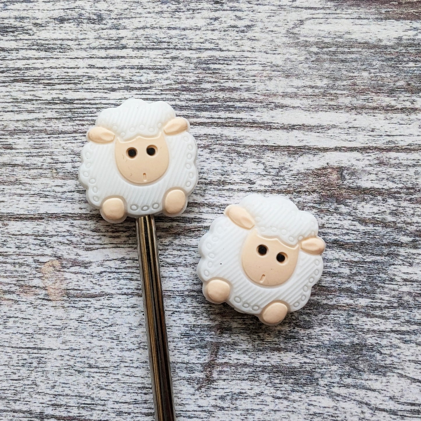 Sheepy needle topper