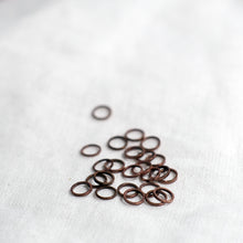Load image into Gallery viewer, Super simple stitchmarkers
