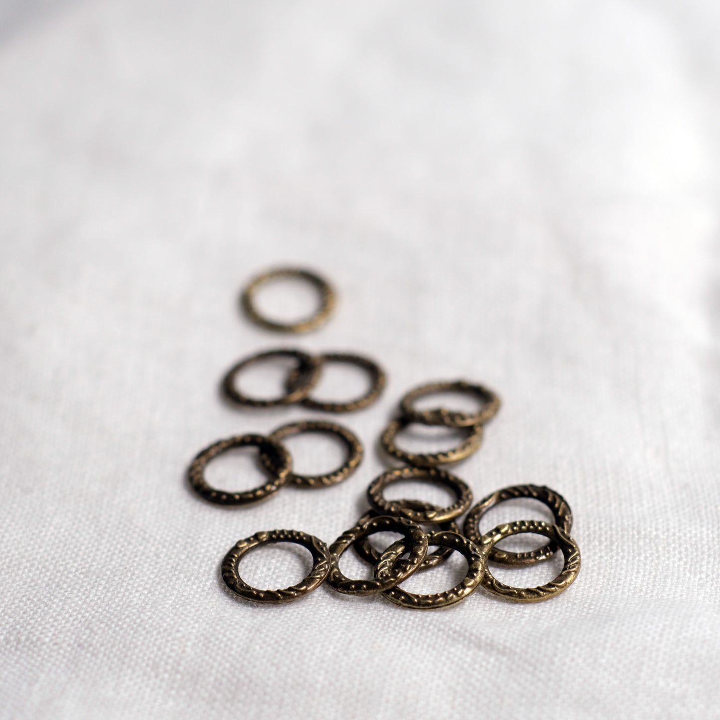 Carved simple stitchmarkers
