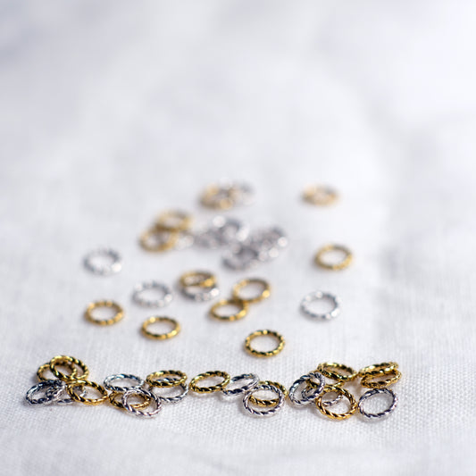 Simple stitchmarkers - pretty rings