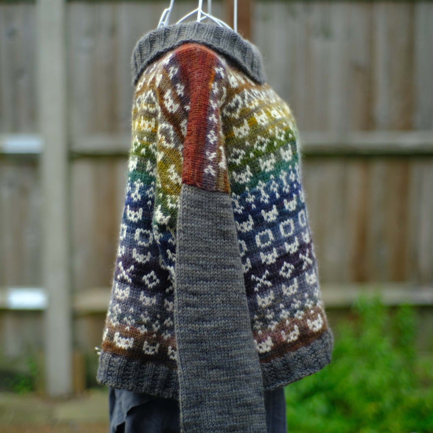 Catvent Sweater pattern - download