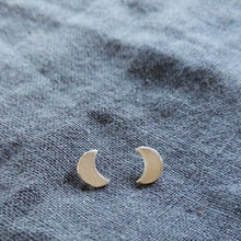 Load image into Gallery viewer, Tiny moon earrings
