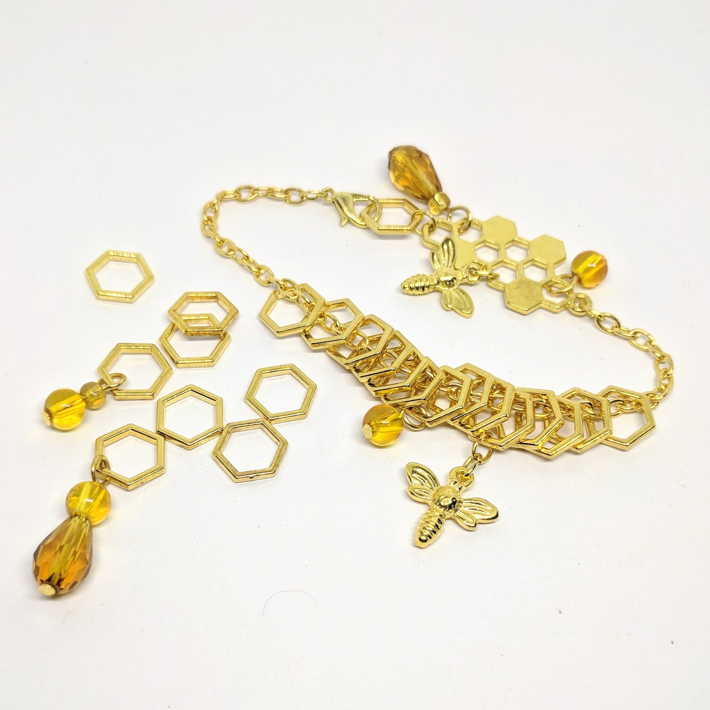 Beekeeper - charm bracelet & stitchmarker set