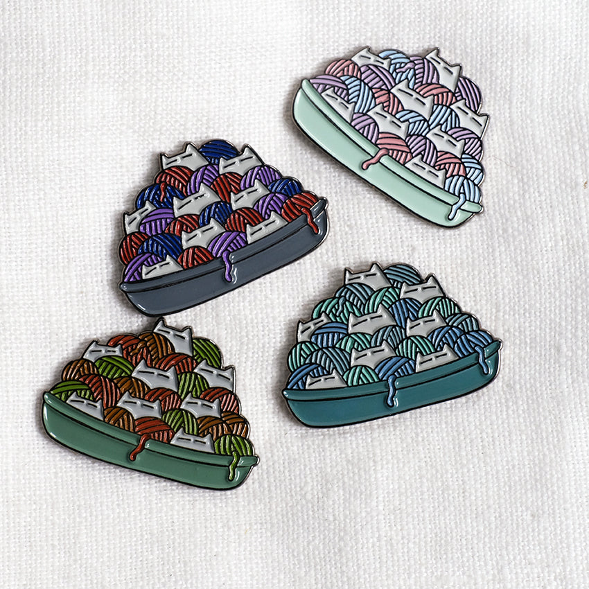 Kittens in the yarn - enamel pin