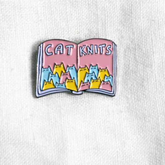Cat Knits - enamel pin