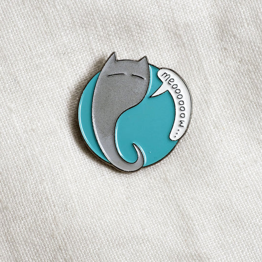 Ghostiecat - enamel pin