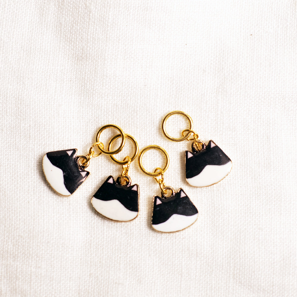 Minimal cat stitchmarkers
