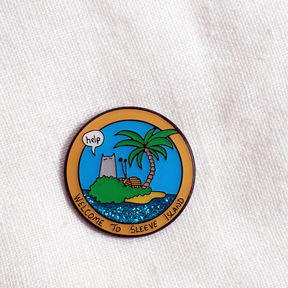 Welcome to sleeve island - enamel pin