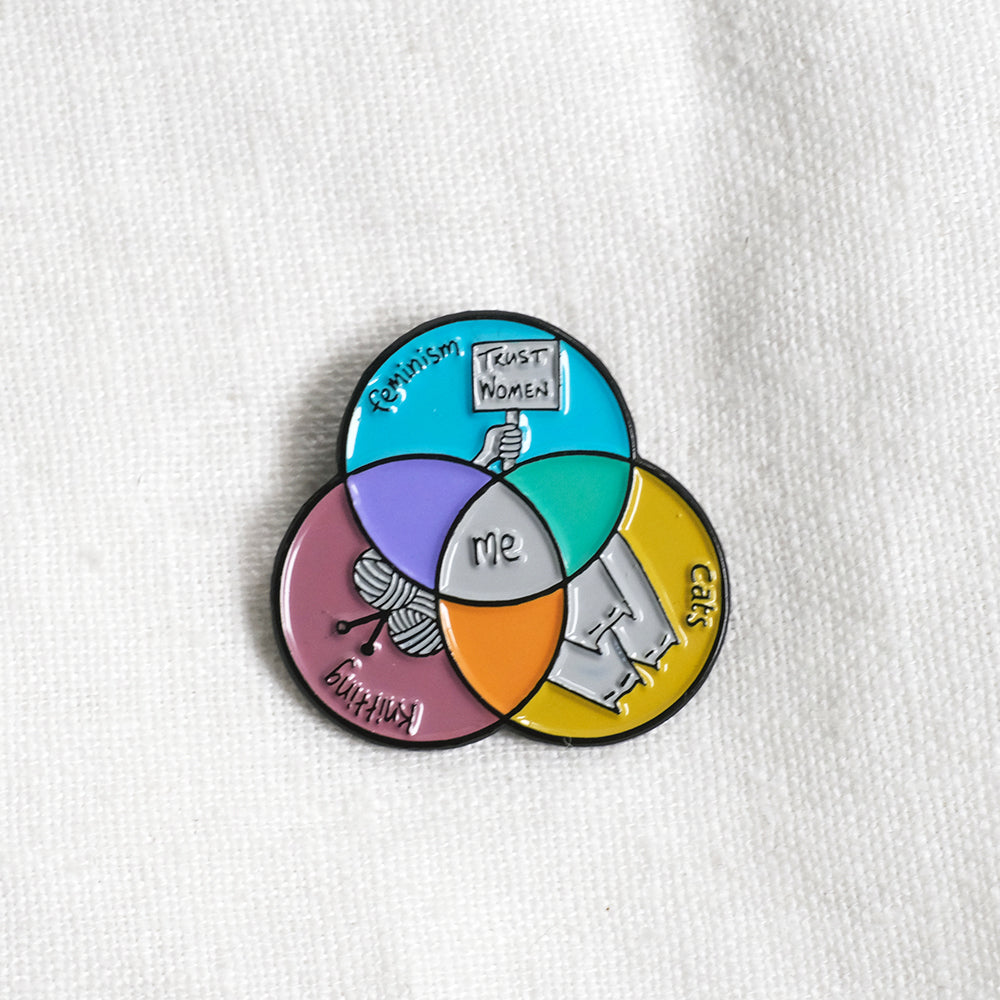 Venn diagram of me - enamel pin