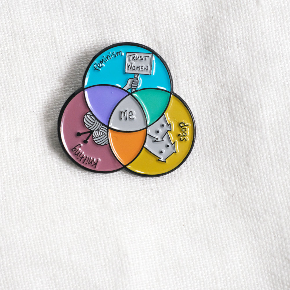 Venn diagram of me - enamel pin