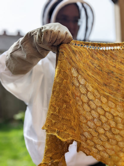 Hive shawl - printed pattern