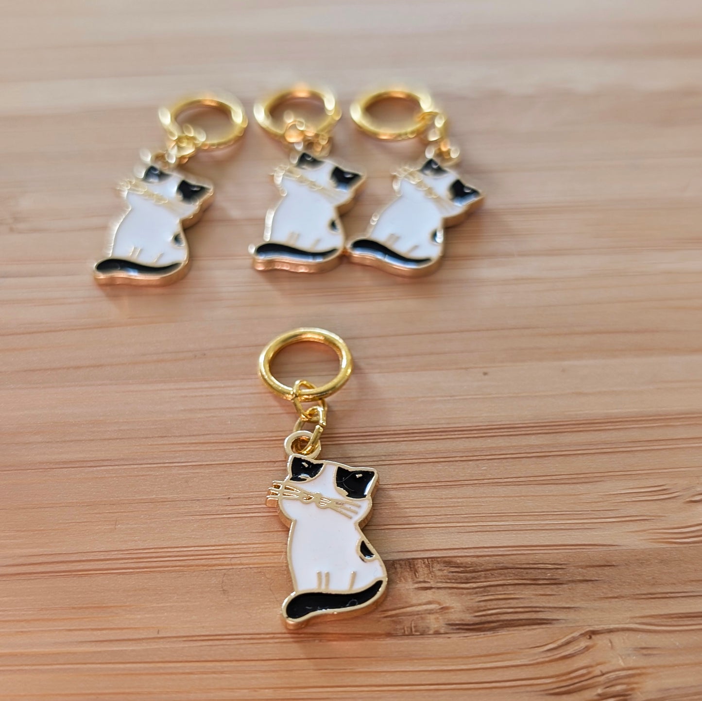 Cowcat stitchmarkers