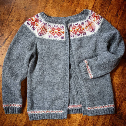 Cats x Shetland cardigan - printed pattern