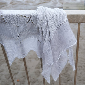 Flake shawl - printed pattern