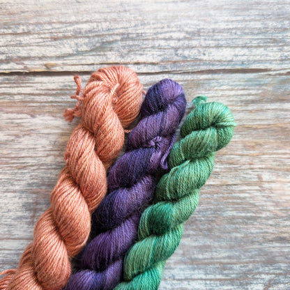 The Circle Kerchief- knitting kit