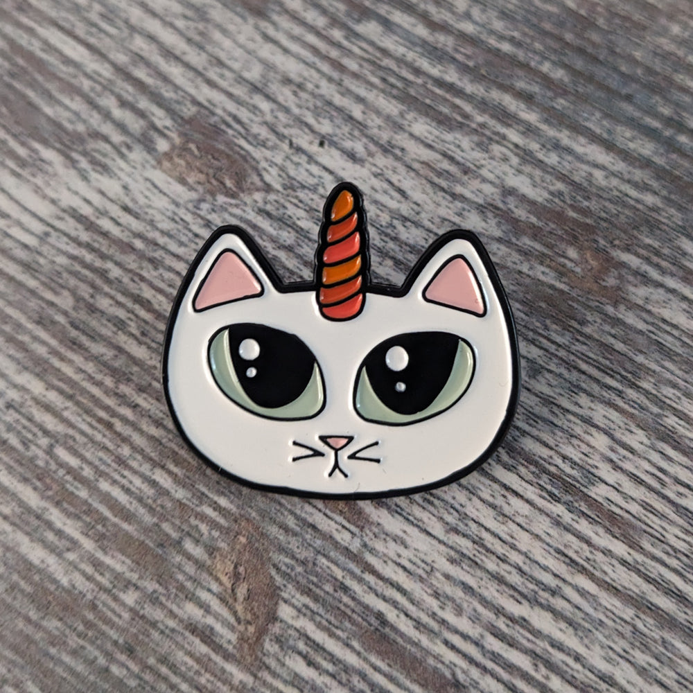Mewnicorn pin