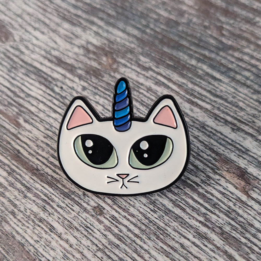 Mewnicorn pin