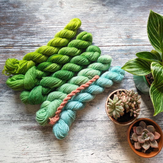 Catsock Adventure yarn-as-you-go: The Fourth Sock!