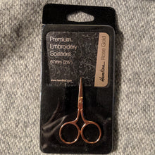 Load image into Gallery viewer, The best little steeking scissors

