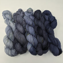 Load image into Gallery viewer, An Caitin Dubh - Grey Gradient yarn packs
