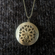 Load image into Gallery viewer, Filigree disk stitchmarker pendant
