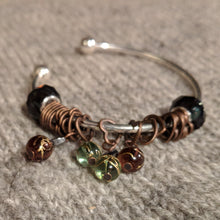 Load image into Gallery viewer, Copper heart stitchmarker bangle - beaded
