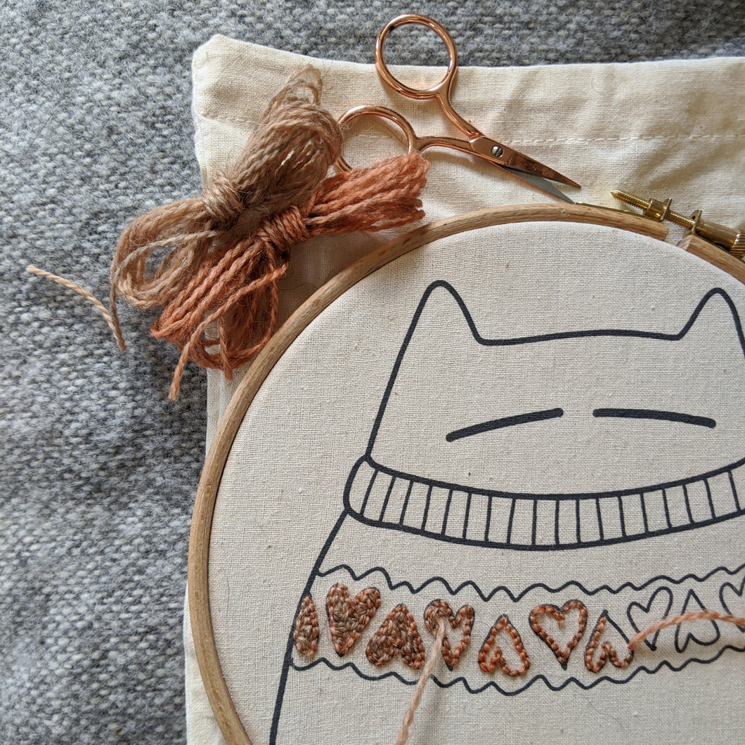 Stitch your own sweatercat - project bag
