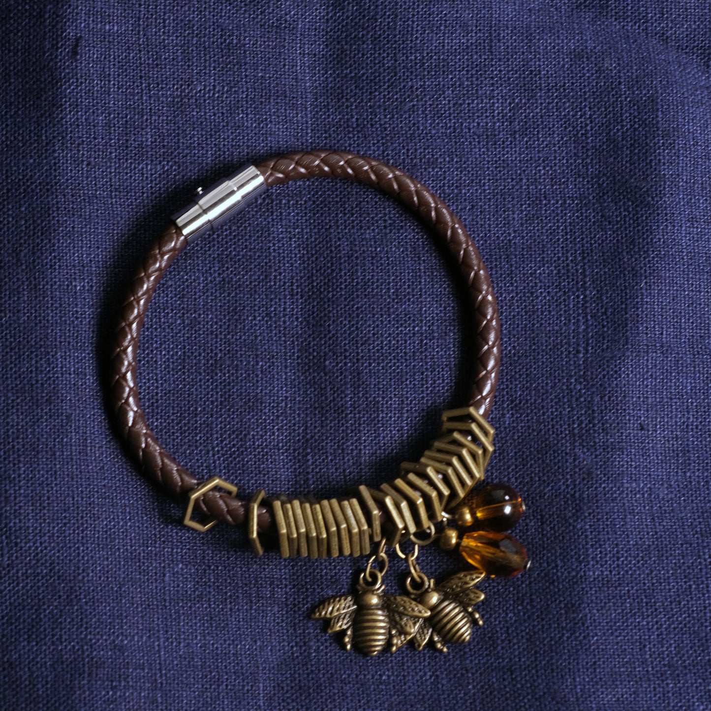 Leather stitchmarker bangle - Beekeeper