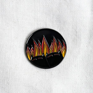 Slightly demonic firecat - enamel pin