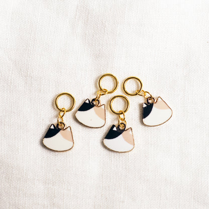 Minimal cat stitchmarkers