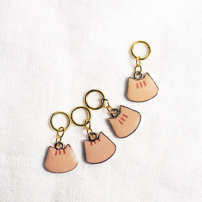 Minimal cat stitchmarkers
